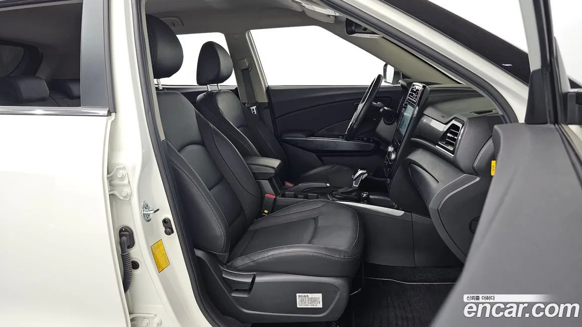 KG Mobility (Ssangyong) TIBOLI 2022 из KR, фото 10