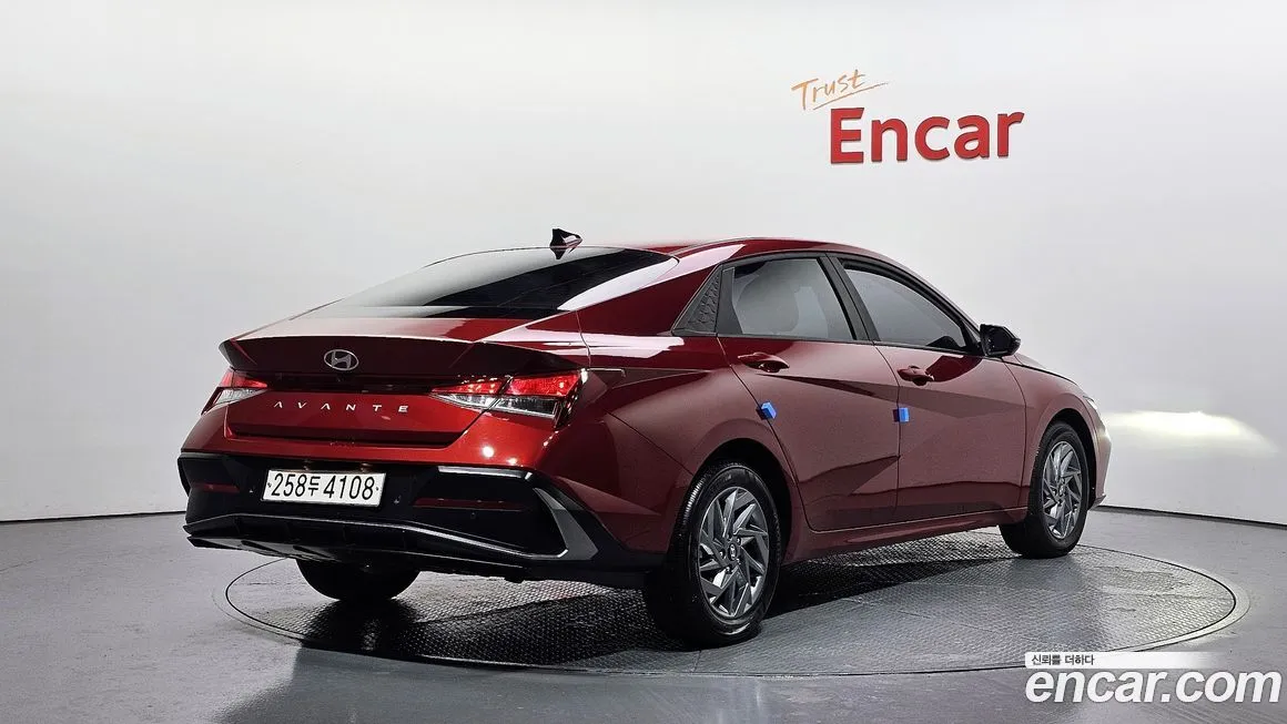 Hyundai AVANTE 2024 из KR, фото 2
