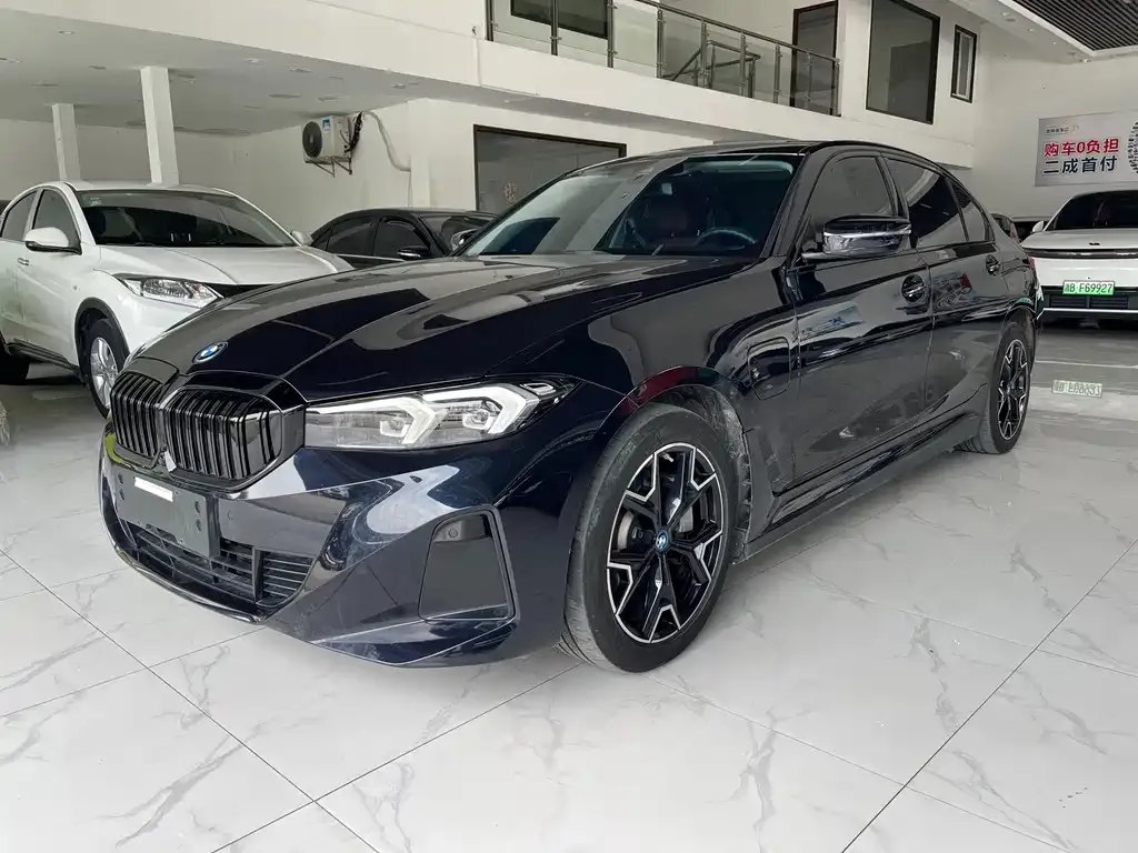 BMW i3 2022 из CN, фото 1