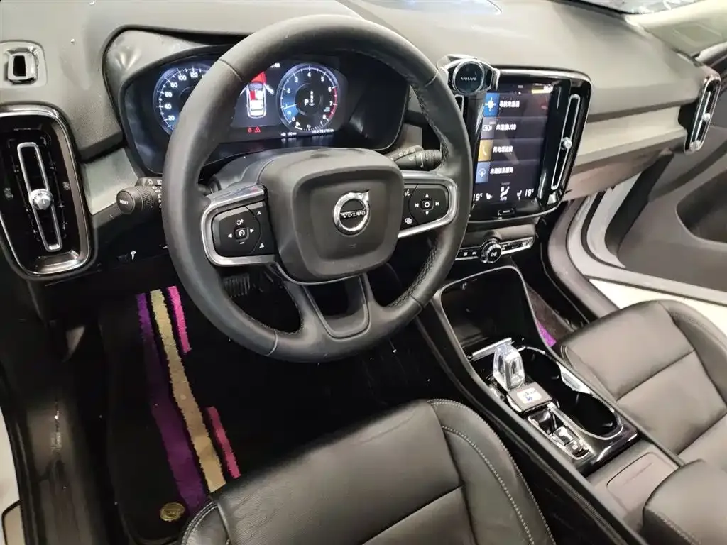 Volvo XC40 2022 из CN, фото 10