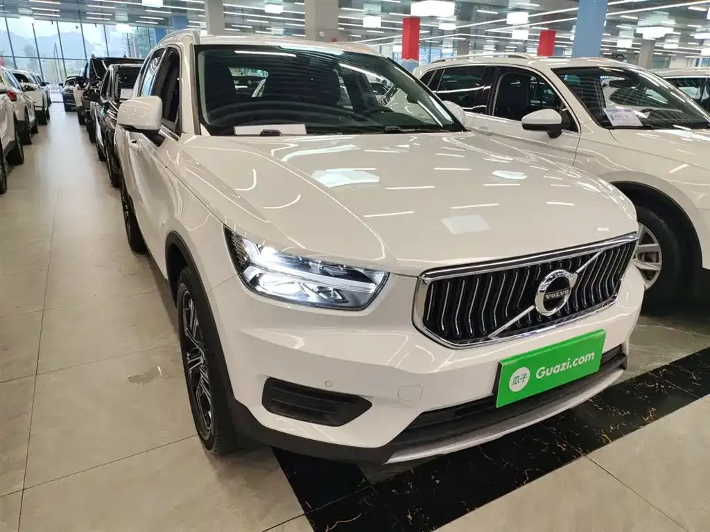 Volvo XC40 2022 из CN, фото 4