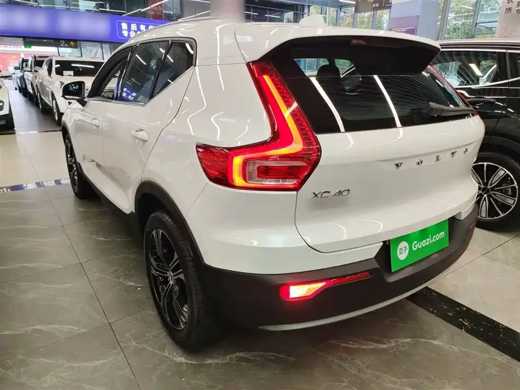 Volvo XC40 2022 из CN, фото 5