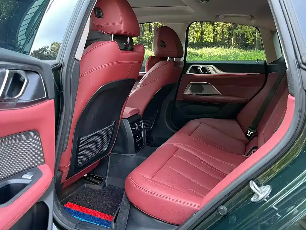 BMW 4 Series 2023 из CN, фото 8