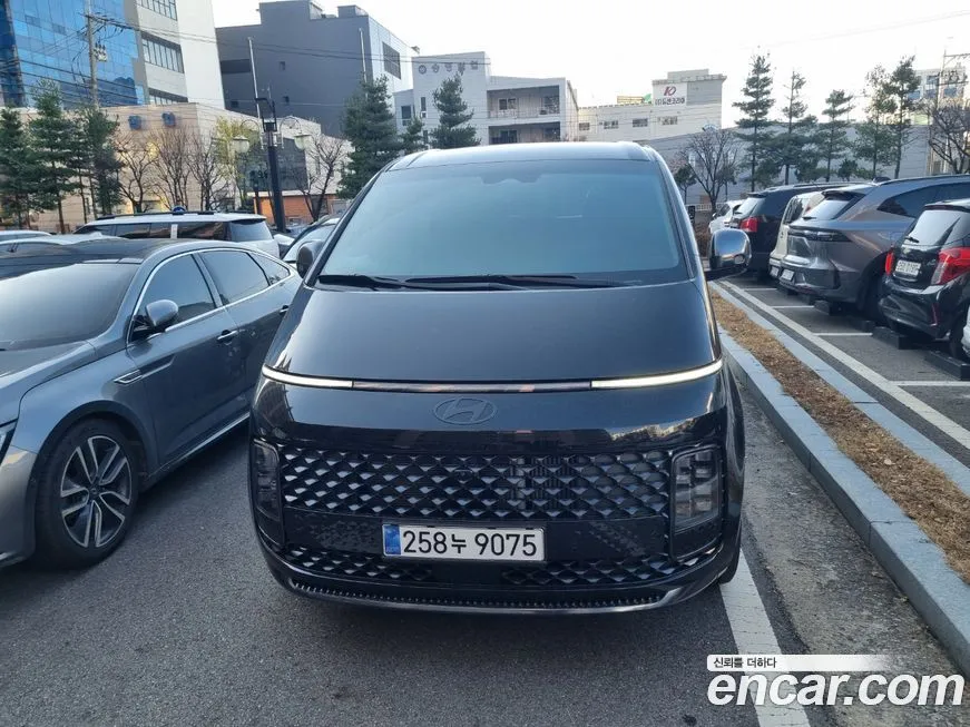 Hyundai Staria 2025 из KR, фото 1