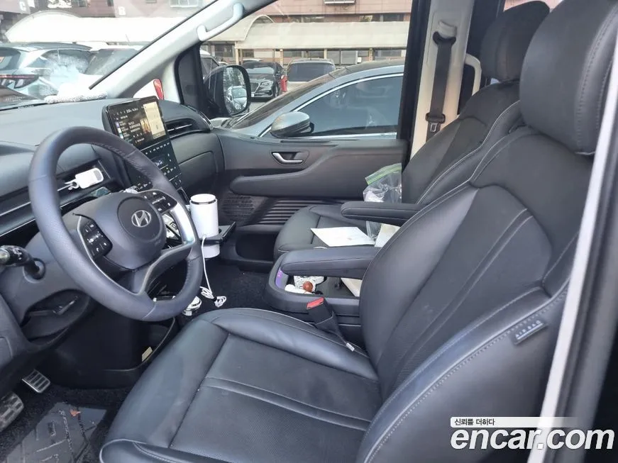 Hyundai Staria 2025 из KR, фото 4