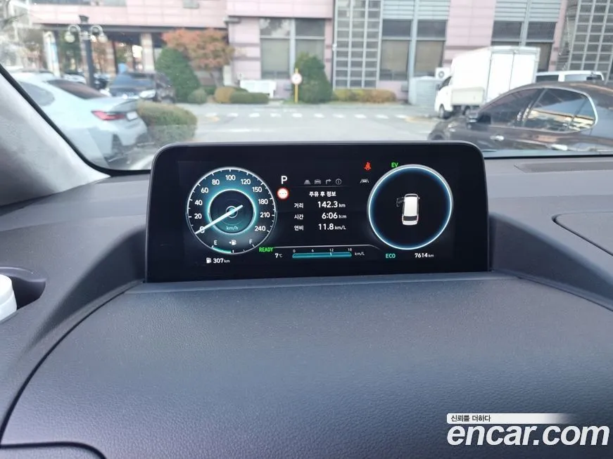 Hyundai Staria 2025 из KR, фото 5