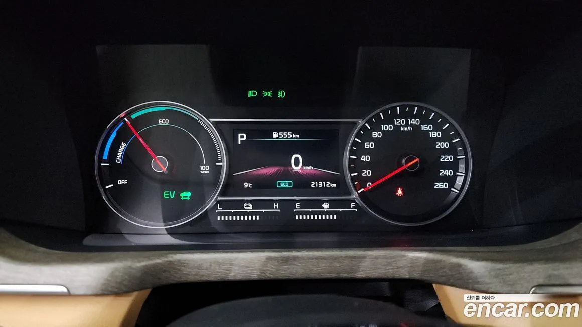 Kia Sorento — фото 8
