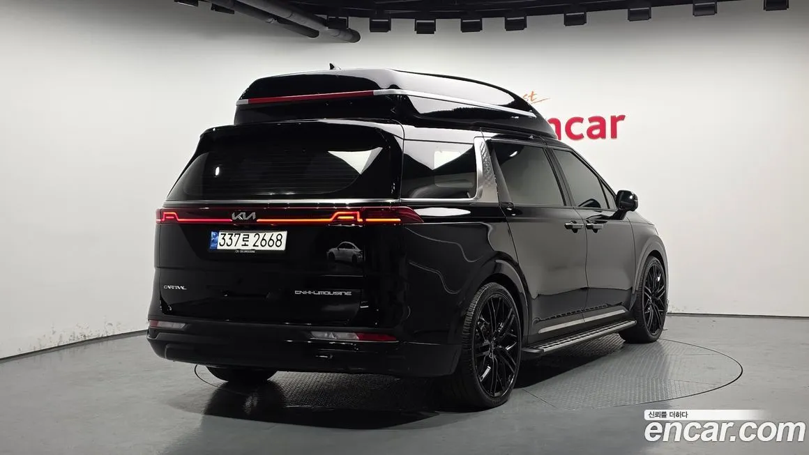 Kia Carnival 2023 из KR, фото 2