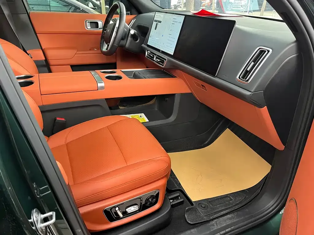 Li Auto L9 2024 из CN, фото 9