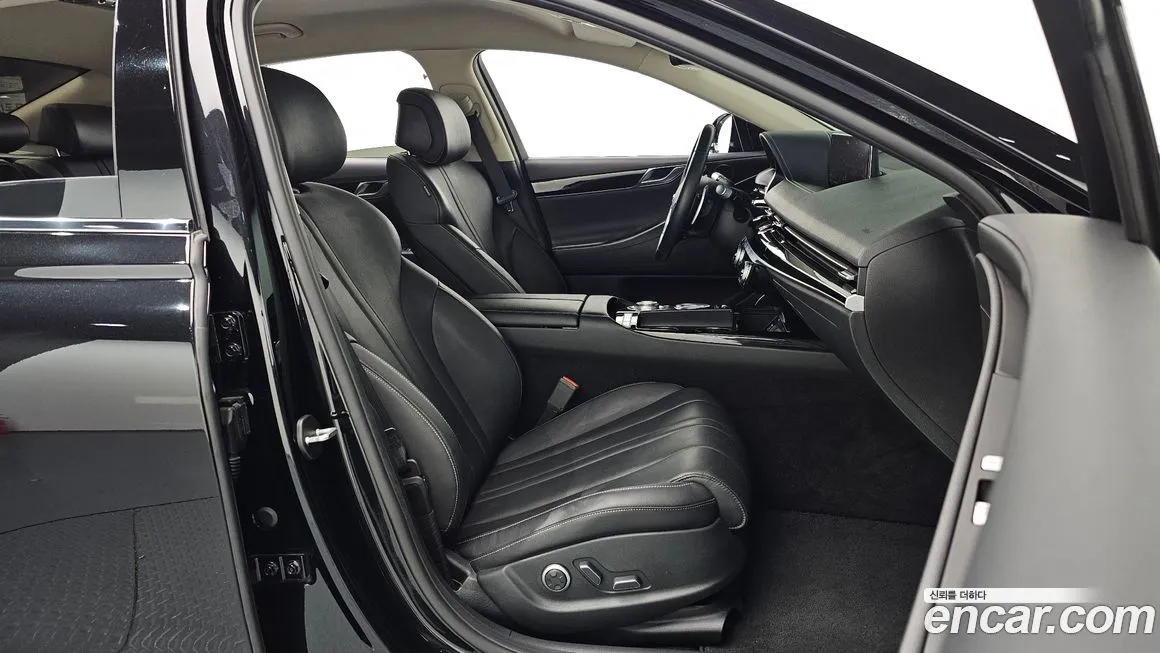 Genesis G80 — фото 10