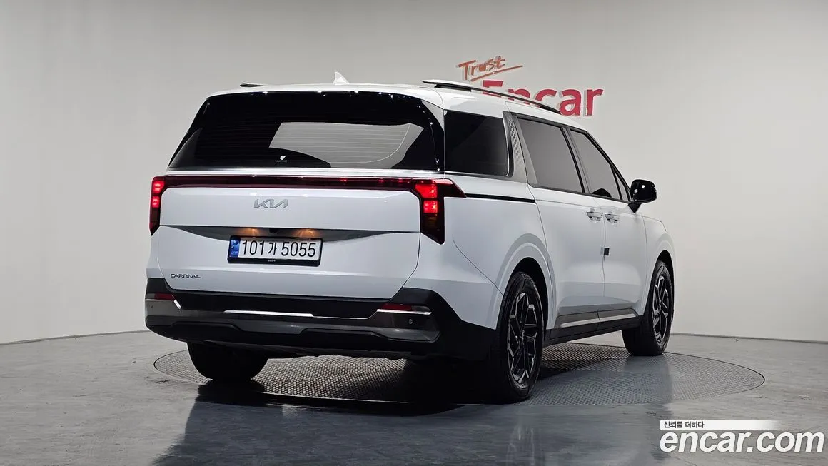 Kia Carnival 2024 из KR, фото 2