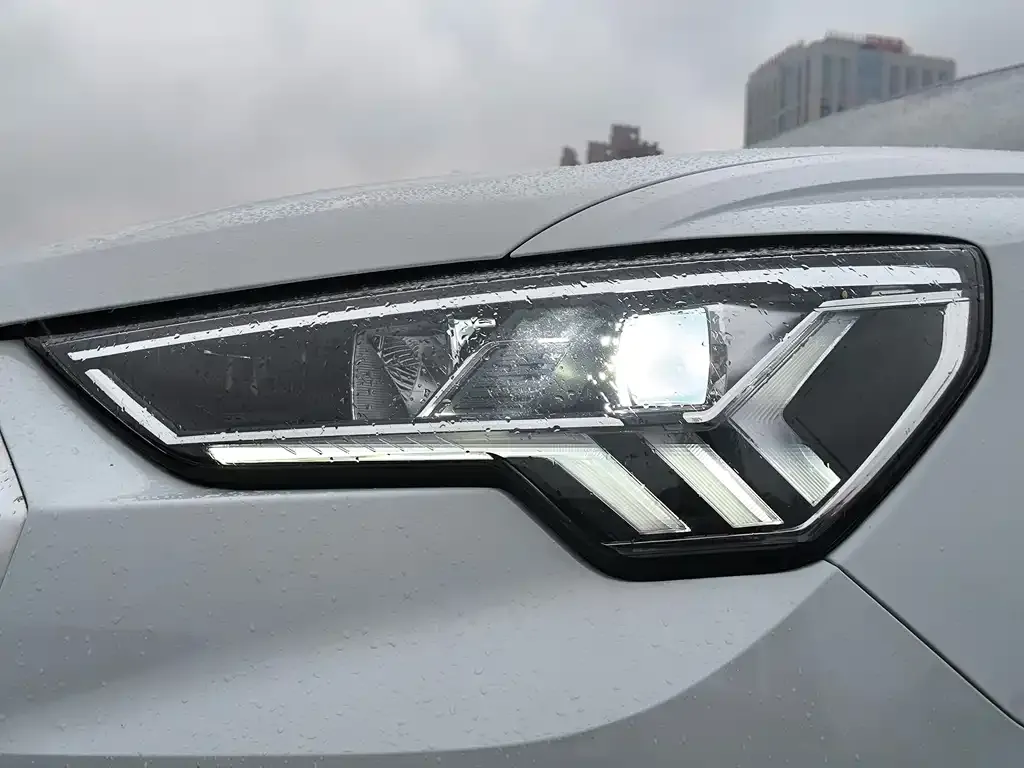 Audi Q3 2021 из CN, фото 7