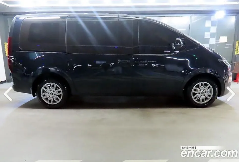 Hyundai Staria 2025 из KR, фото 3