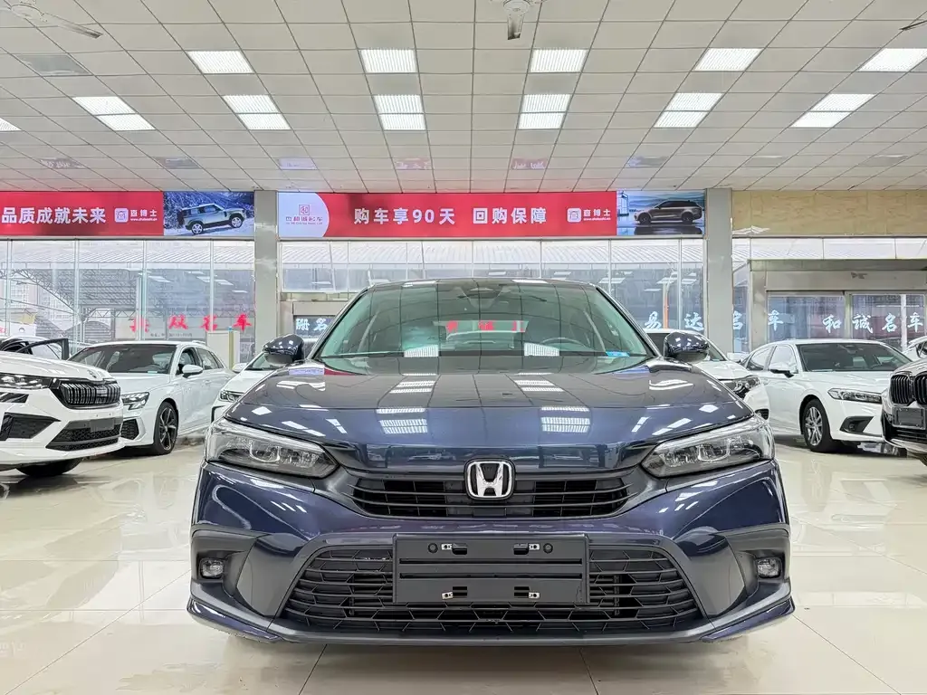 Honda Civic 2022 из CN, фото 2