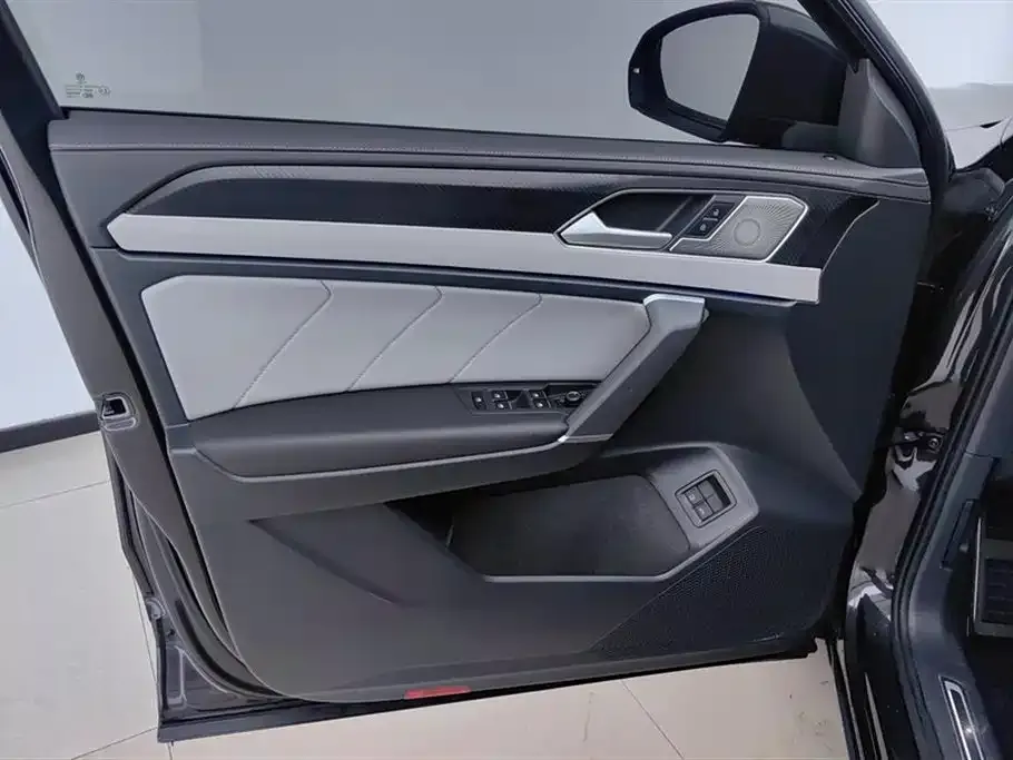 Volkswagen GTE PHEV 2024 из CN, фото 7
