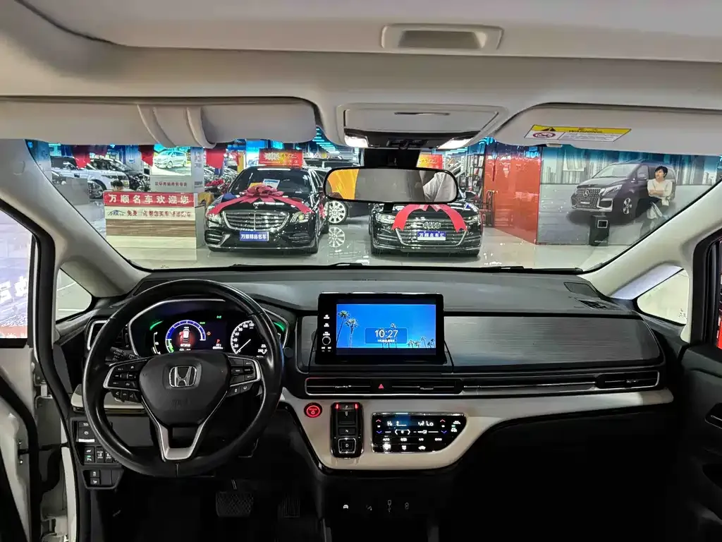Honda Elysion 2022 из CN, фото 8