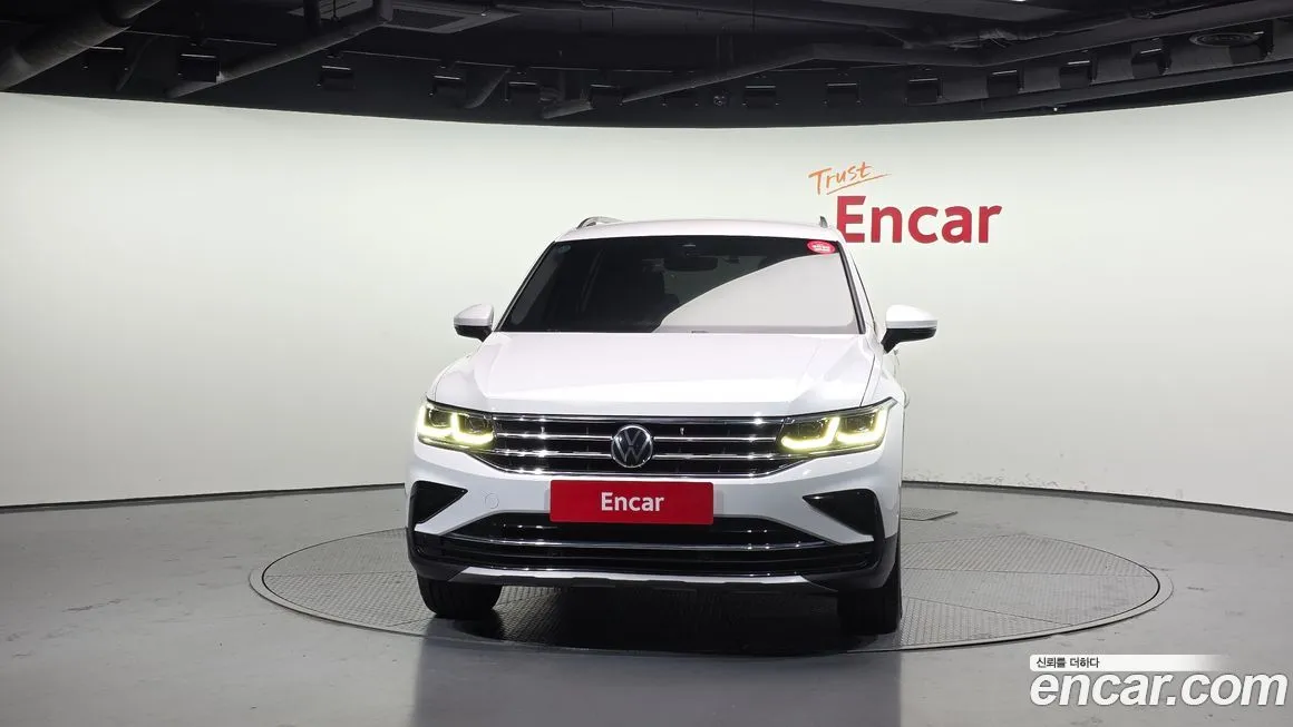 Volkswagen Tiguan — фото 3