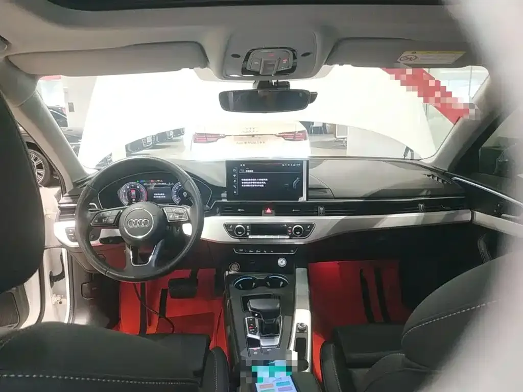 Audi A4L 2022 из CN, фото 10
