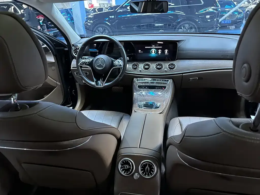 Mercedes-Benz E-Class 2022 из CN, фото 10