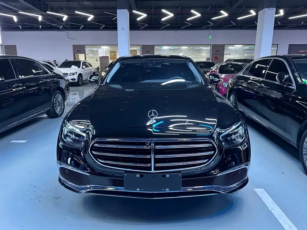Mercedes-Benz E-Class 2022 из CN, фото 2