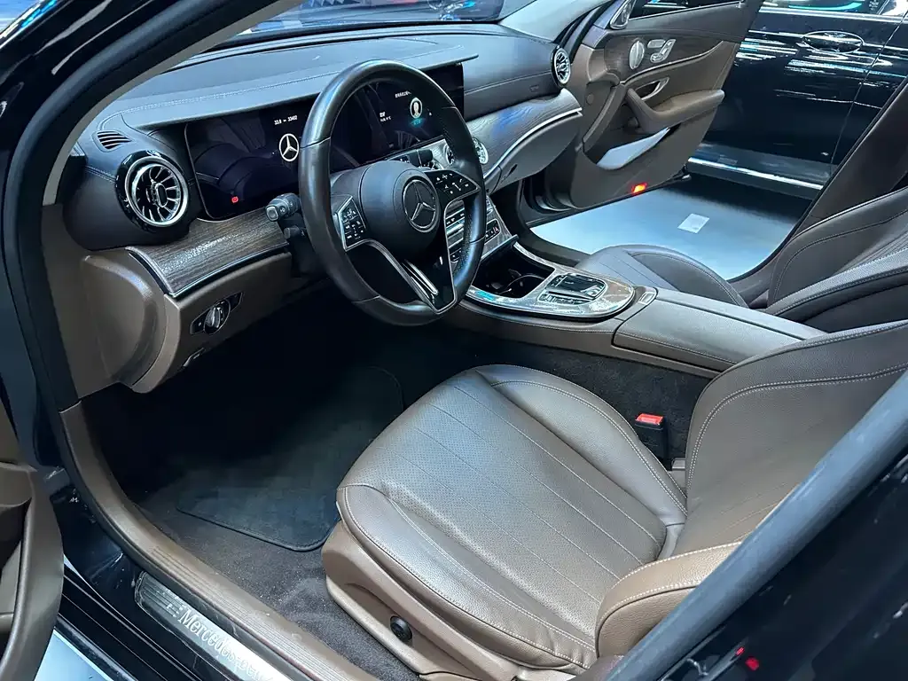 Mercedes-Benz E-Class 2022 из CN, фото 4