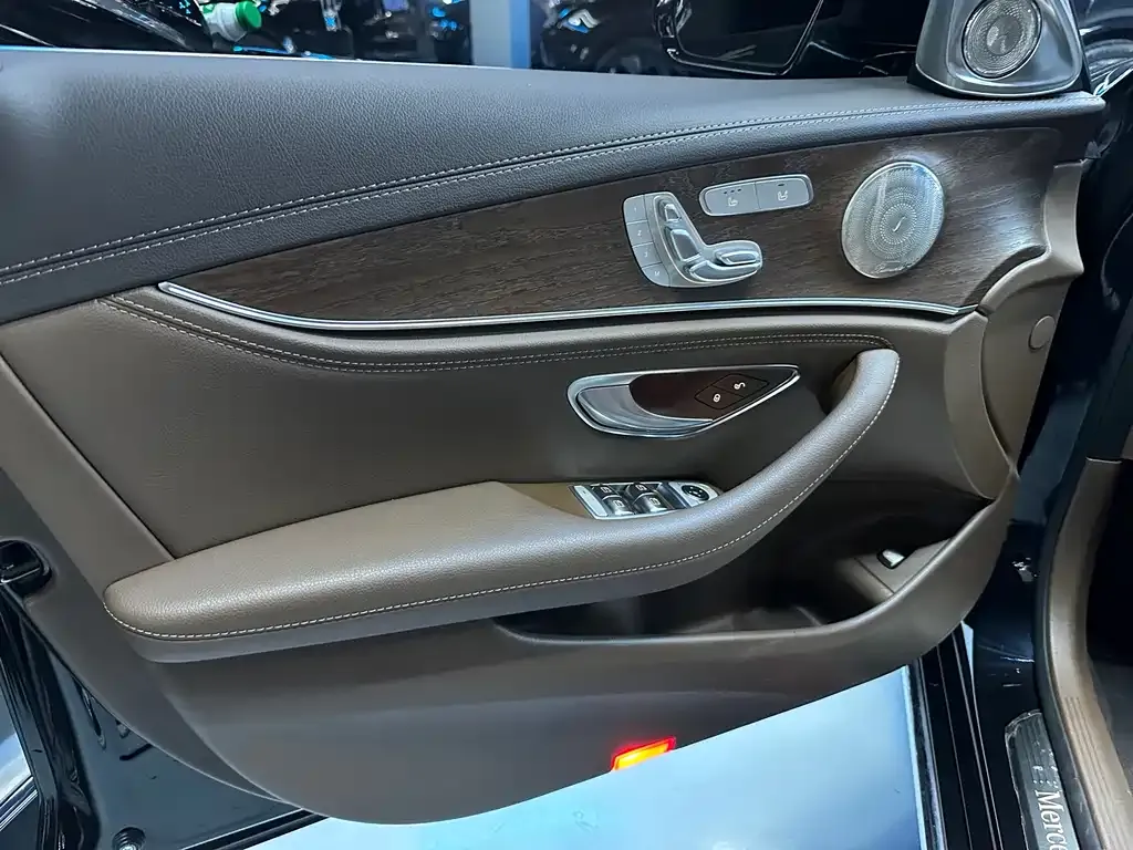 Mercedes-Benz E-Class 2022 из CN, фото 5