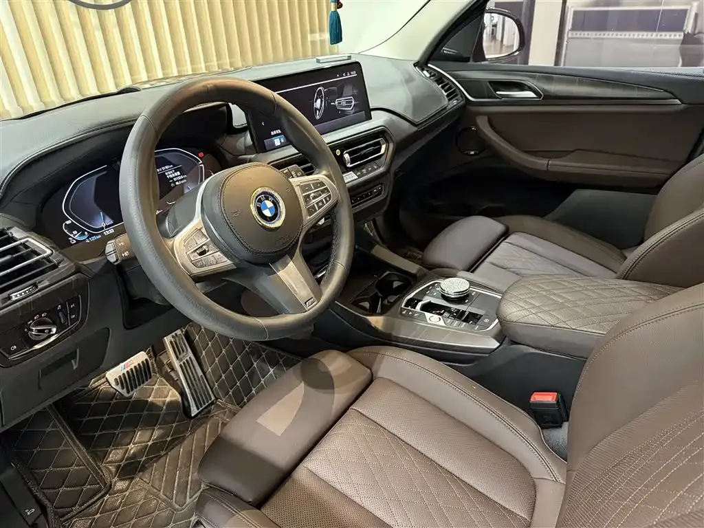 BMW iX3 2024 из CN, фото 6