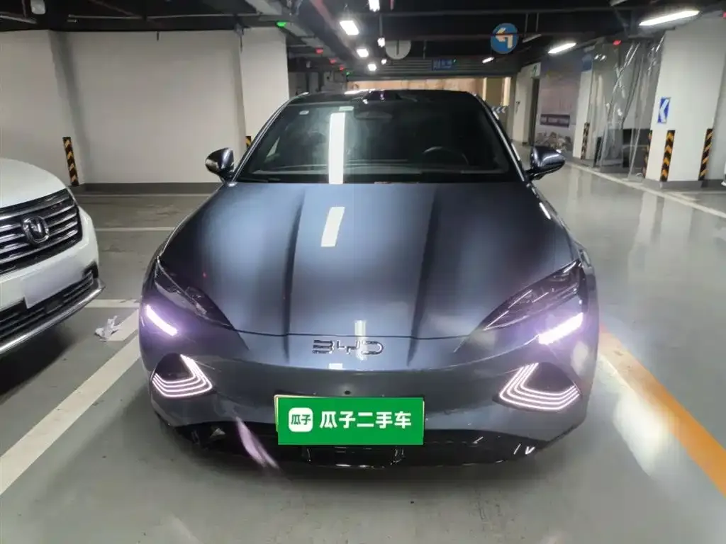BYD Seal — фото 3