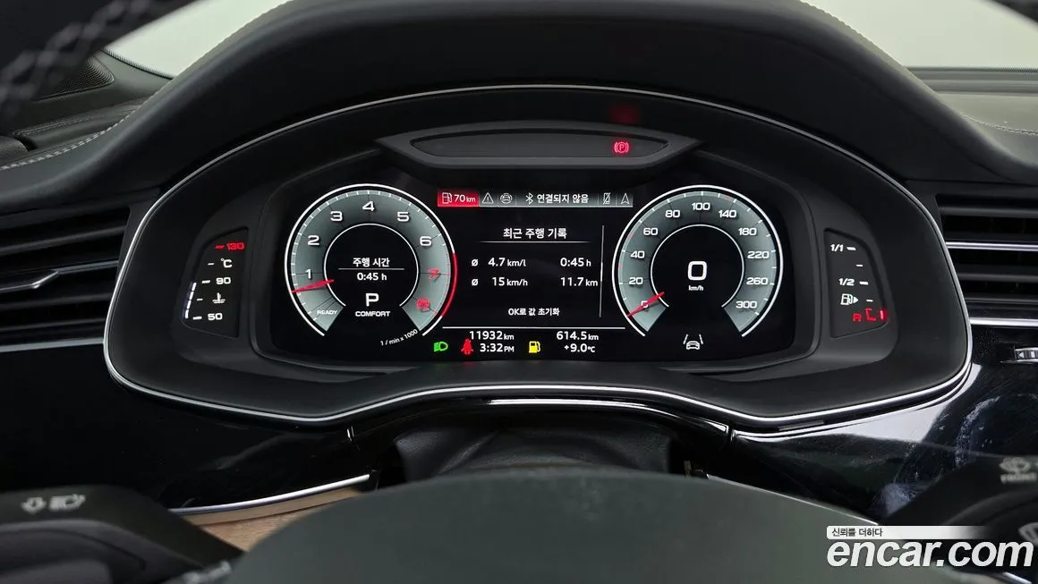 Audi Q7 2025 из KR, фото 8