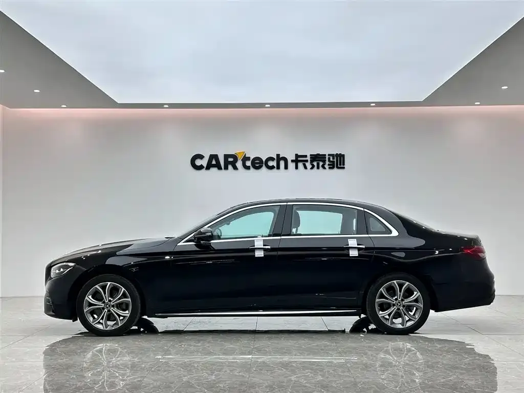 [object Object] E-Class 2023 из CN, фото 2