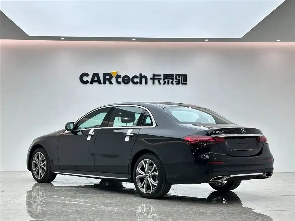 [object Object] E-Class 2023 из CN, фото 3