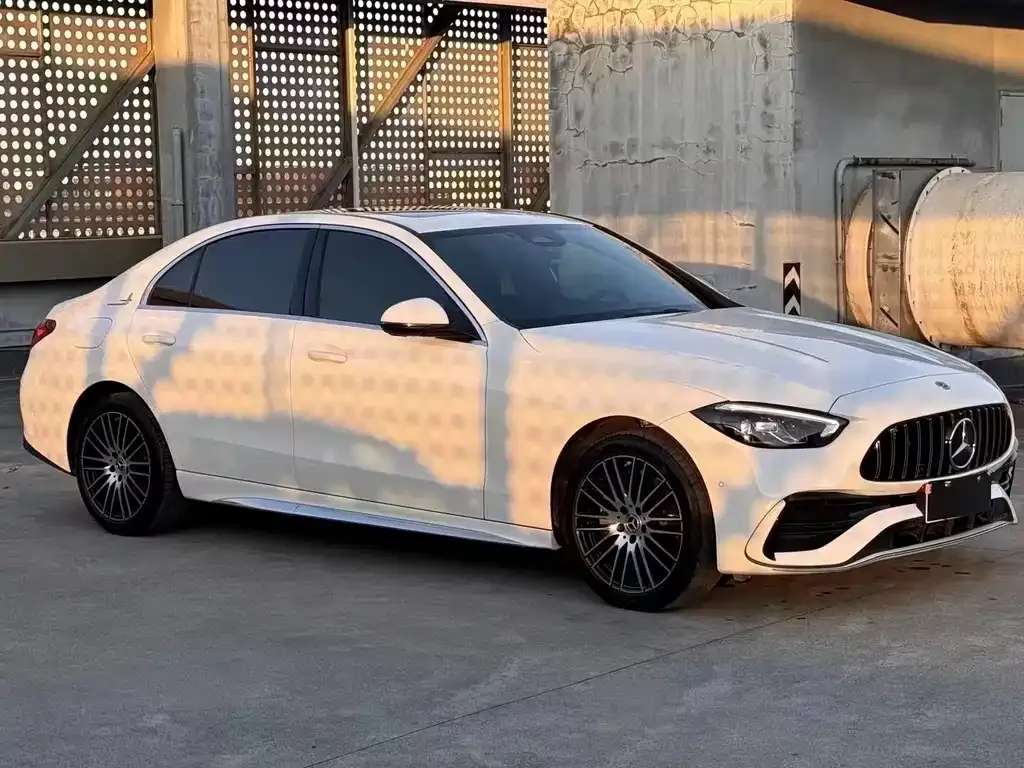 Mercedes-Benz C-Class 2023 из CN, фото 3