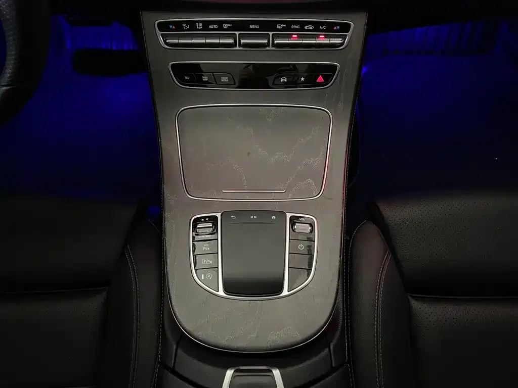 Mercedes-Benz E-Class 2021 из CN, фото 9