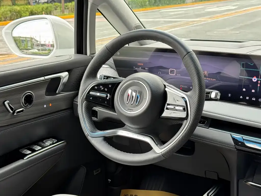 Buick GL8 2024 из CN, фото 8