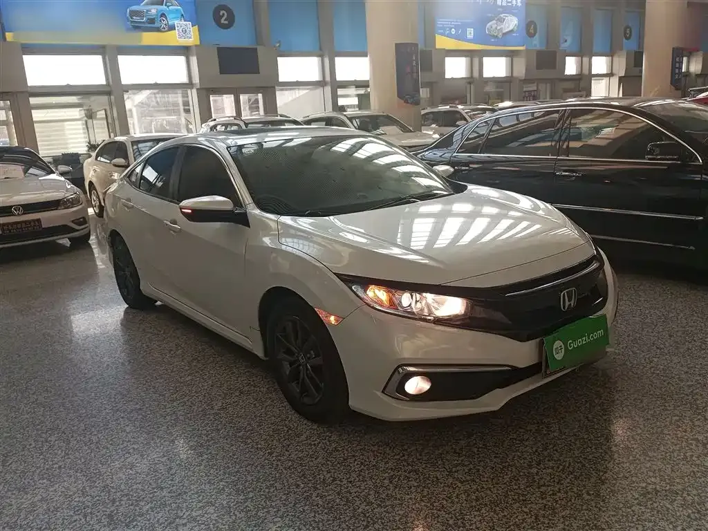 Honda Civic — фото 4