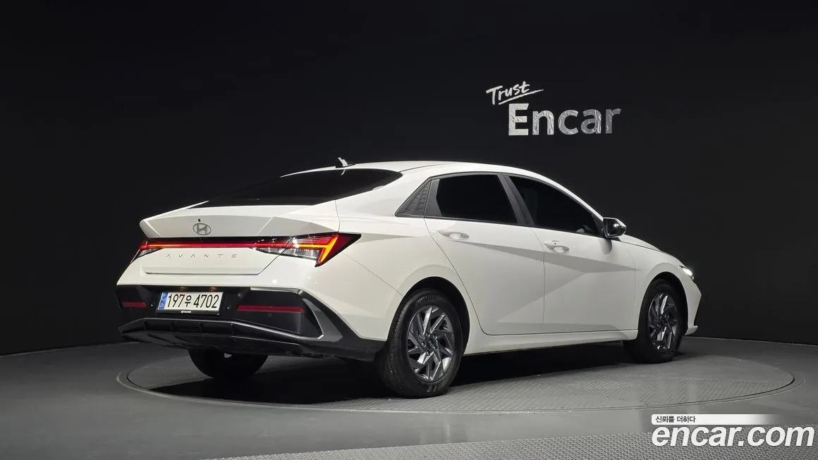 Hyundai AVANTE 2024 из KR, фото 2