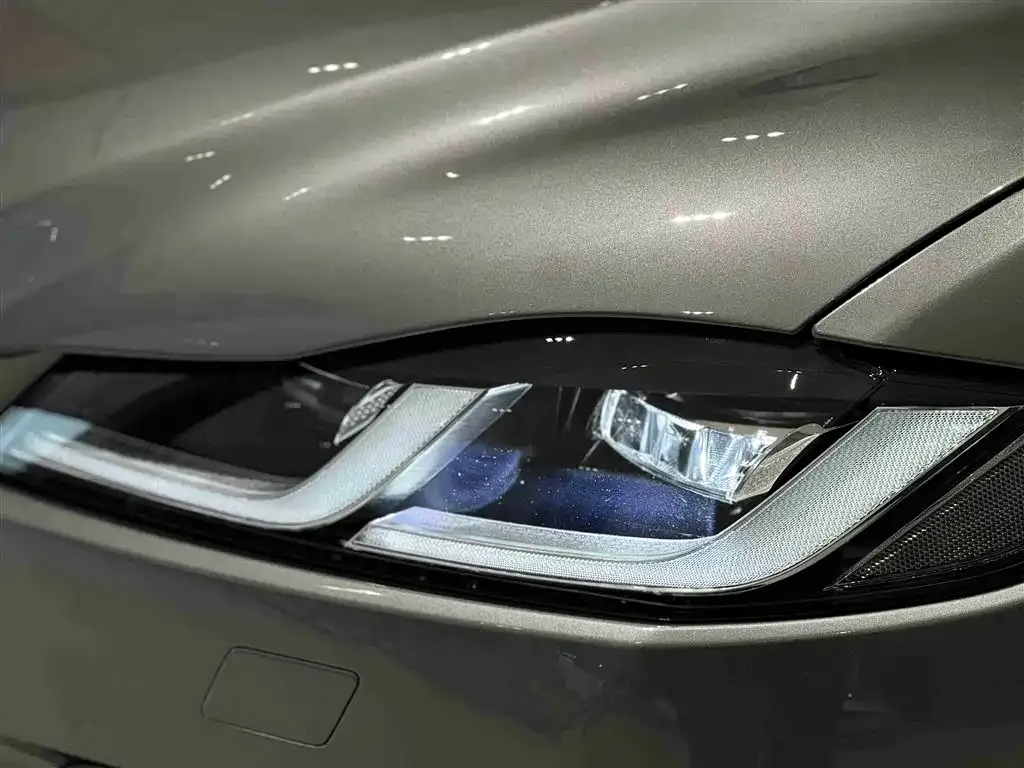 Jaguar F-PACE 2024 из CN, фото 4