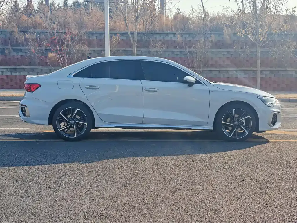 Audi A3 2021 из CN, фото 4