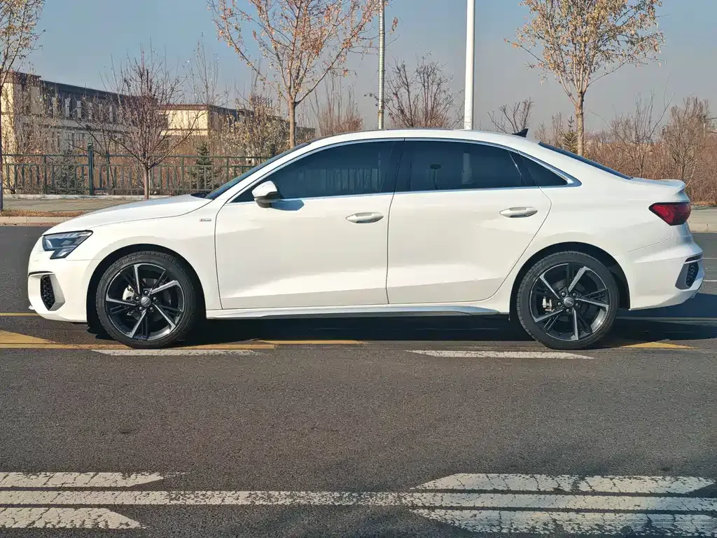 Audi A3 2021 из CN, фото 8