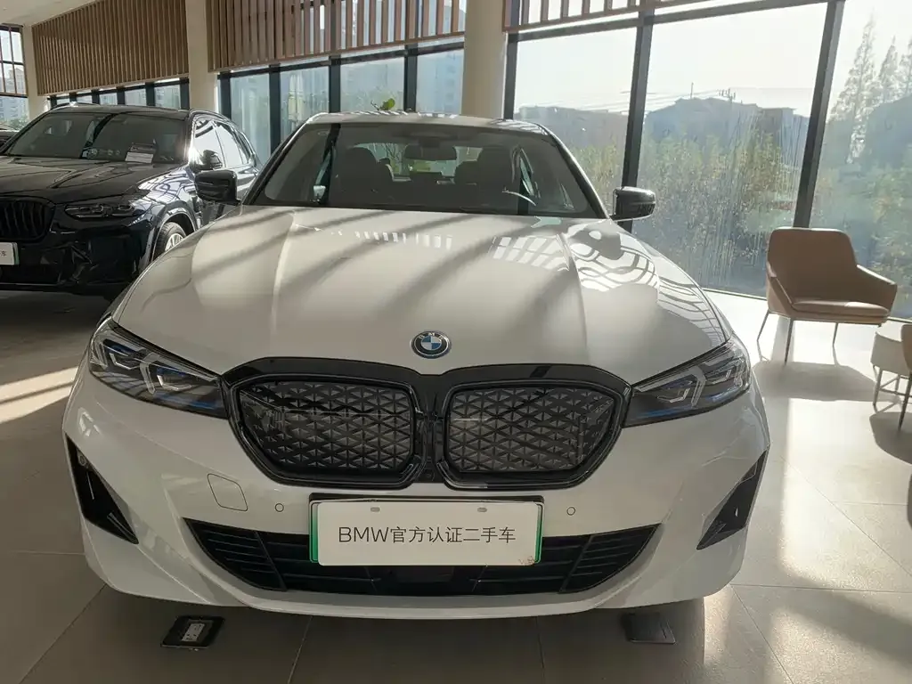 BMW i3 2024 из CN, фото 2