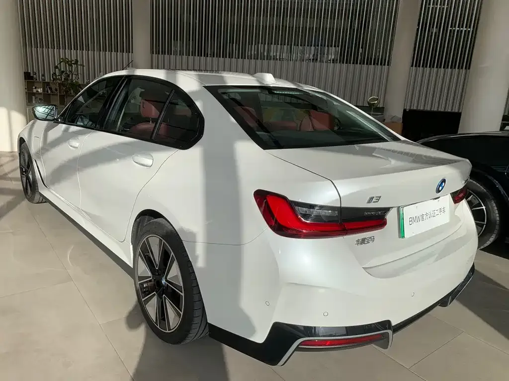 BMW i3 2024 из CN, фото 5