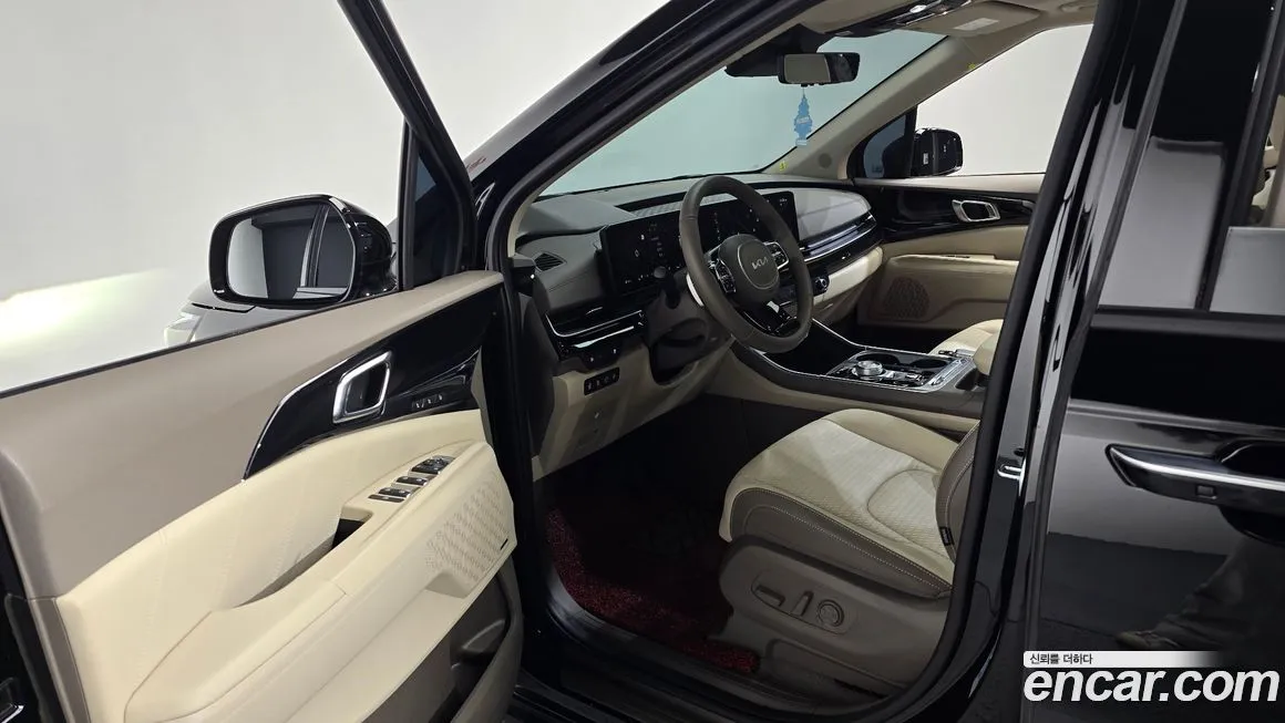 Kia Carnival — фото 10