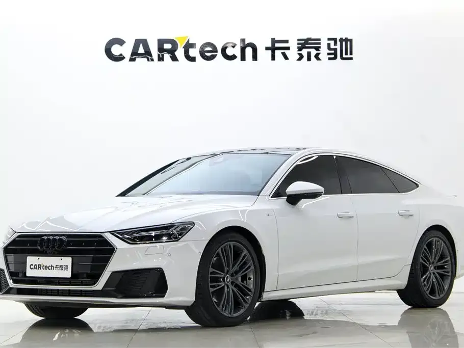 Audi A7 2023 из CN, фото 1