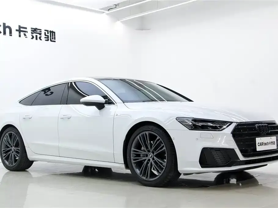 Audi A7 2023 из CN, фото 3