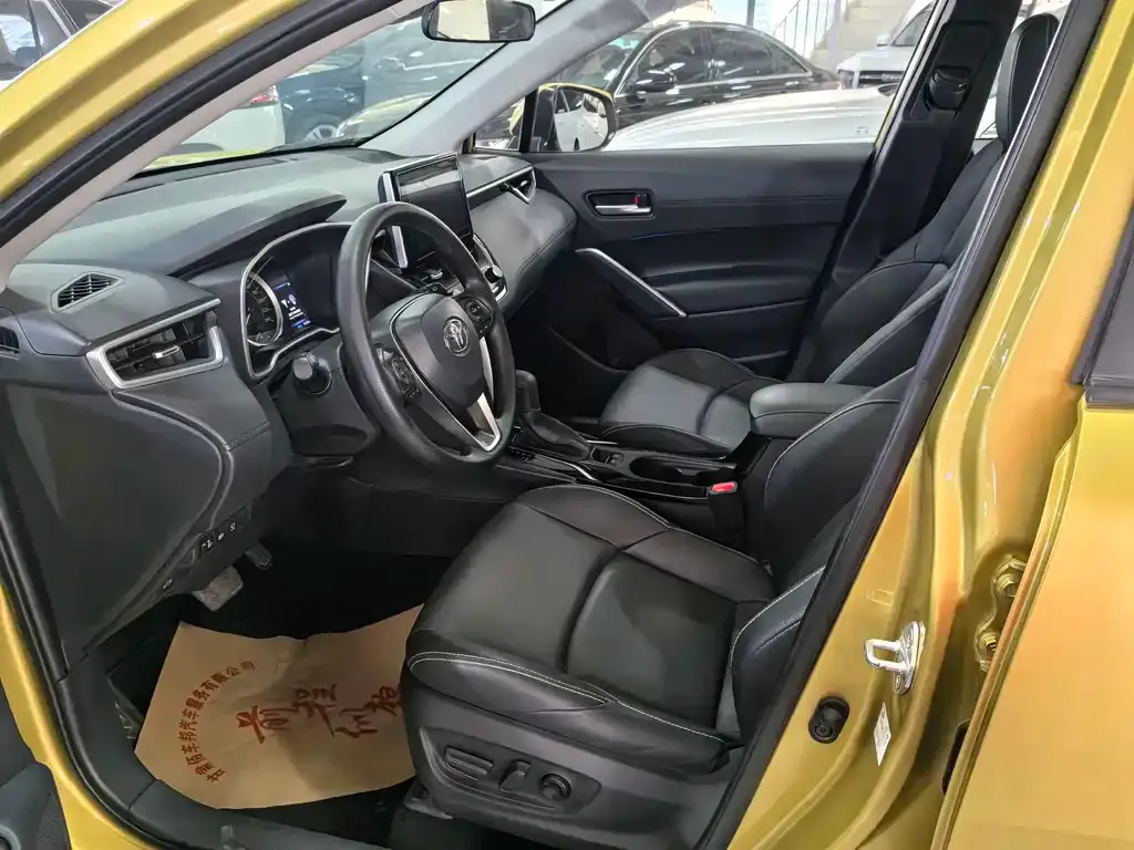 Toyota Frontlander 2022 из CN, фото 7