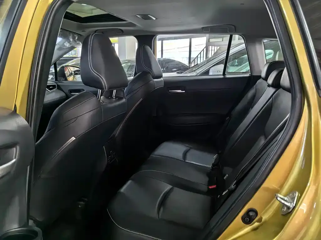 Toyota Frontlander 2022 из CN, фото 9