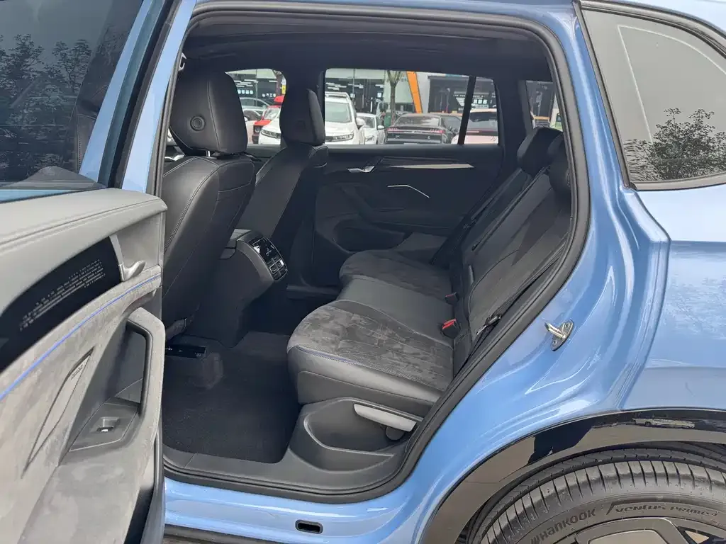 Volkswagen Tiguan L 2024 из CN, фото 6