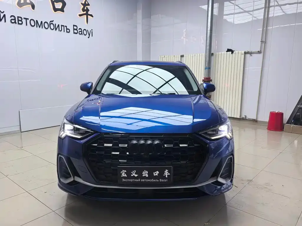 Audi Q3 2021 из CN, фото 2