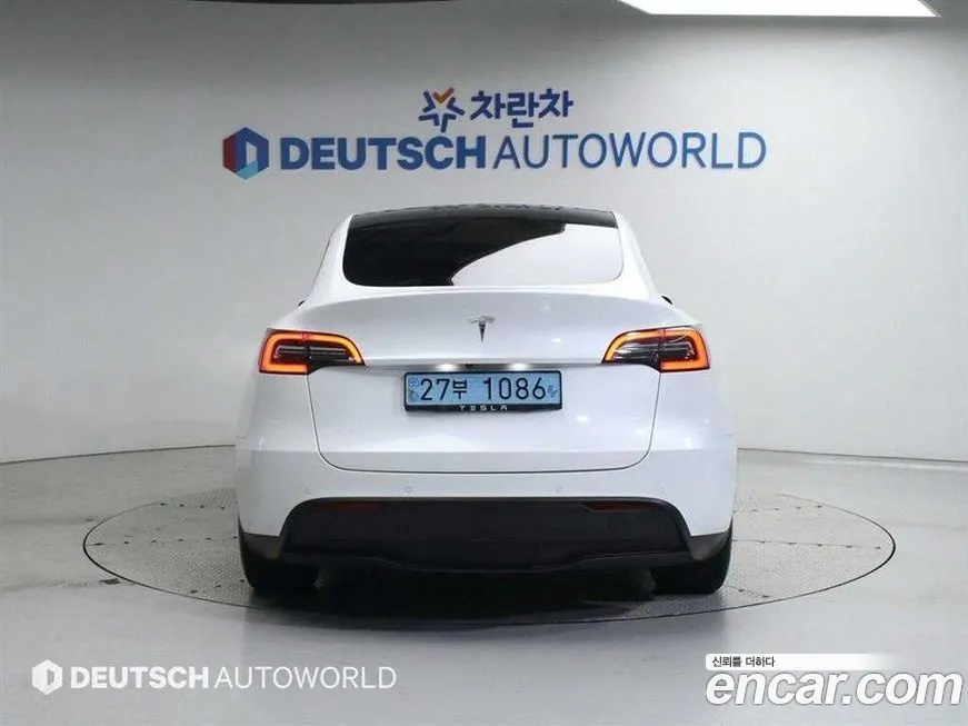Tesla Model Y 2021 из KR, фото 4