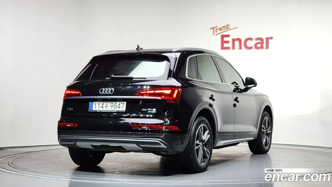 Audi Q5 2021 из KR, фото 2